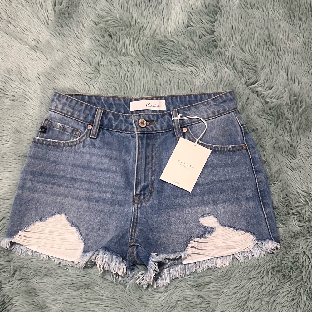 New KanCan Eleni Distress Mom Jean Shorts (24/1)
